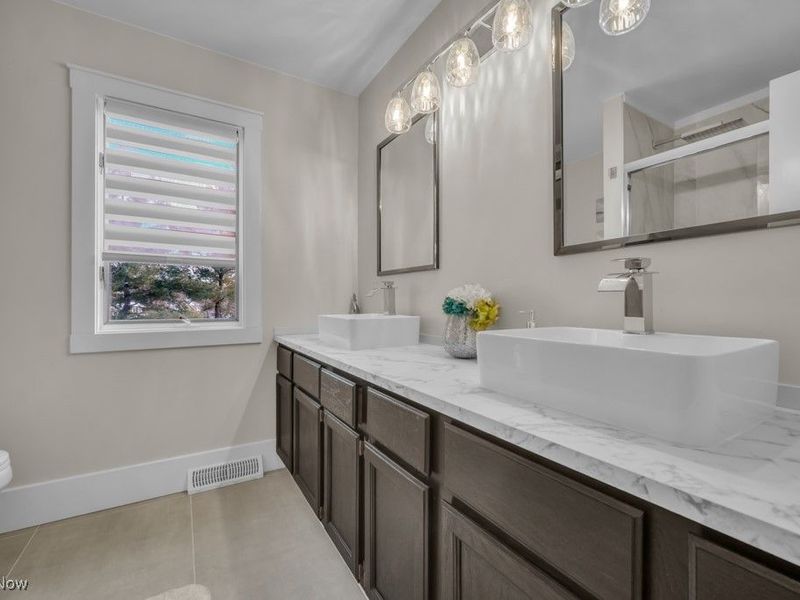 17801 Saratoga Trail, Strongsville, OH 44136 Photo 23