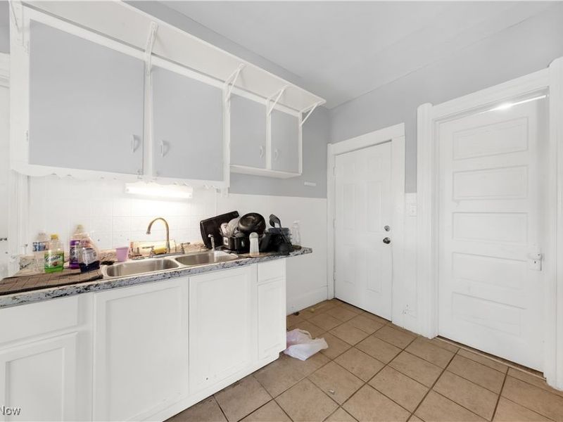 3465 W 54th Street, Cleveland, OH 44102 Photo 22