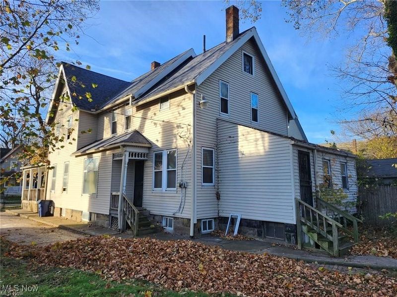 6307 Dibble Avenue, Cleveland, OH 44103 Photo 3