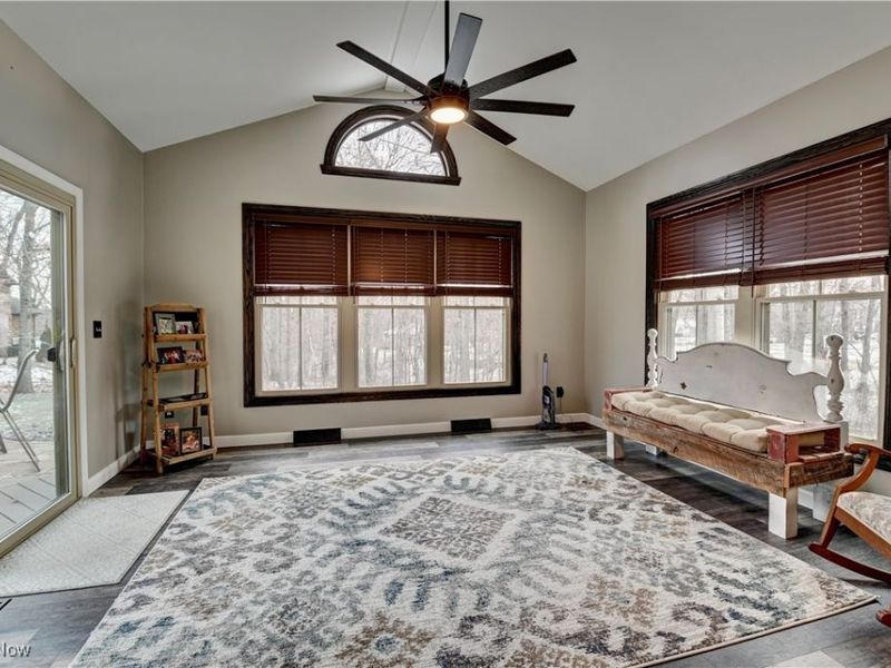 901 Ravine Drive S, Mc Donald, OH 44437 Photo 12