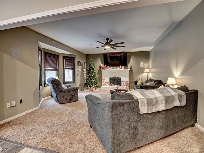 901 Ravine Drive S, Mc Donald, OH 44437 Photo 9