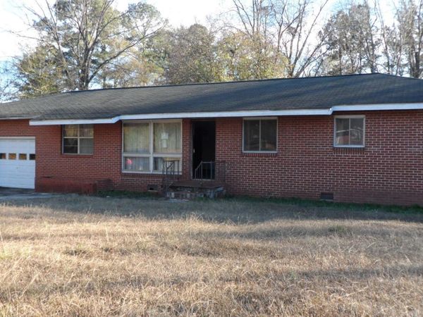 1724 W 22nd Street, Anniston, AL 36201