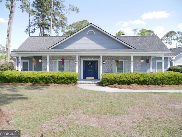 2825 Bud McKey Circle, Valdosta, GA 31602