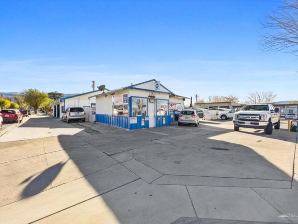 230 E Tehachapi Boulevard, Tehachapi, CA 93561