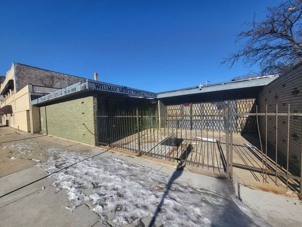 5734 W North Avenue, Chicago, IL 60639