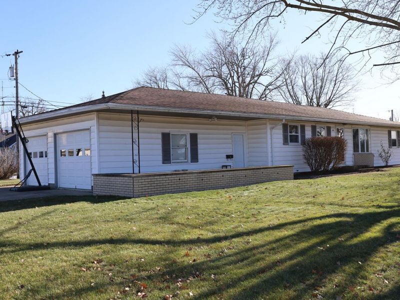 401 Gwendolyn Street, Fort Recovery, OH 45846 Photo 3