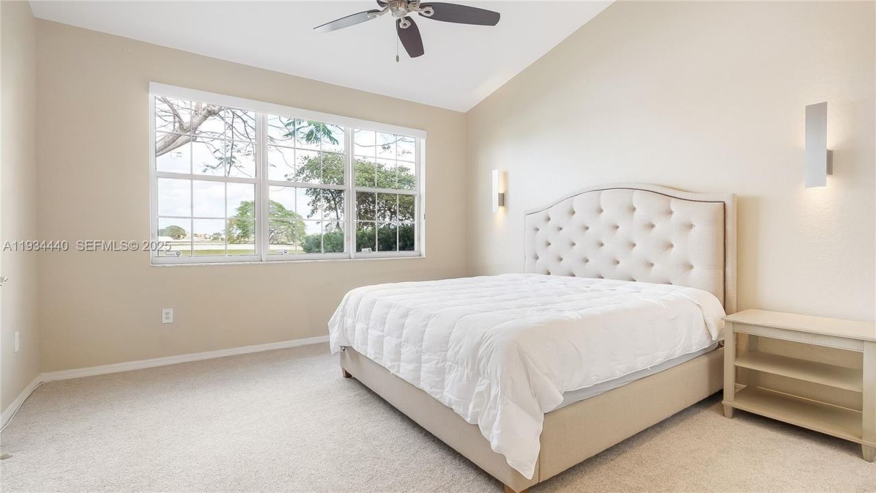 7651 S Aragon Blvd, Unit 5, Sunrise, FL 33322 Photo