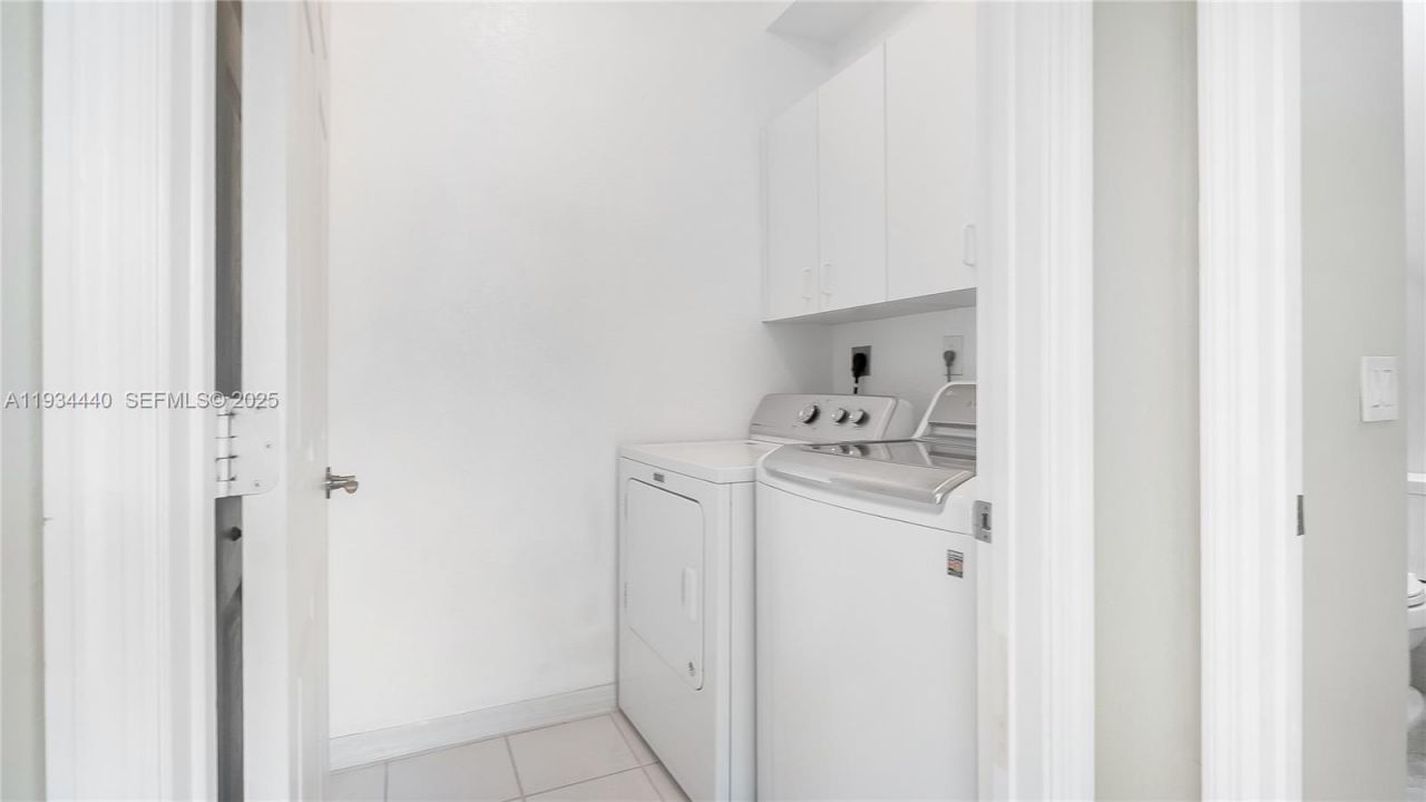 7651 S Aragon Blvd, Unit 5, Sunrise, FL 33322 Photo