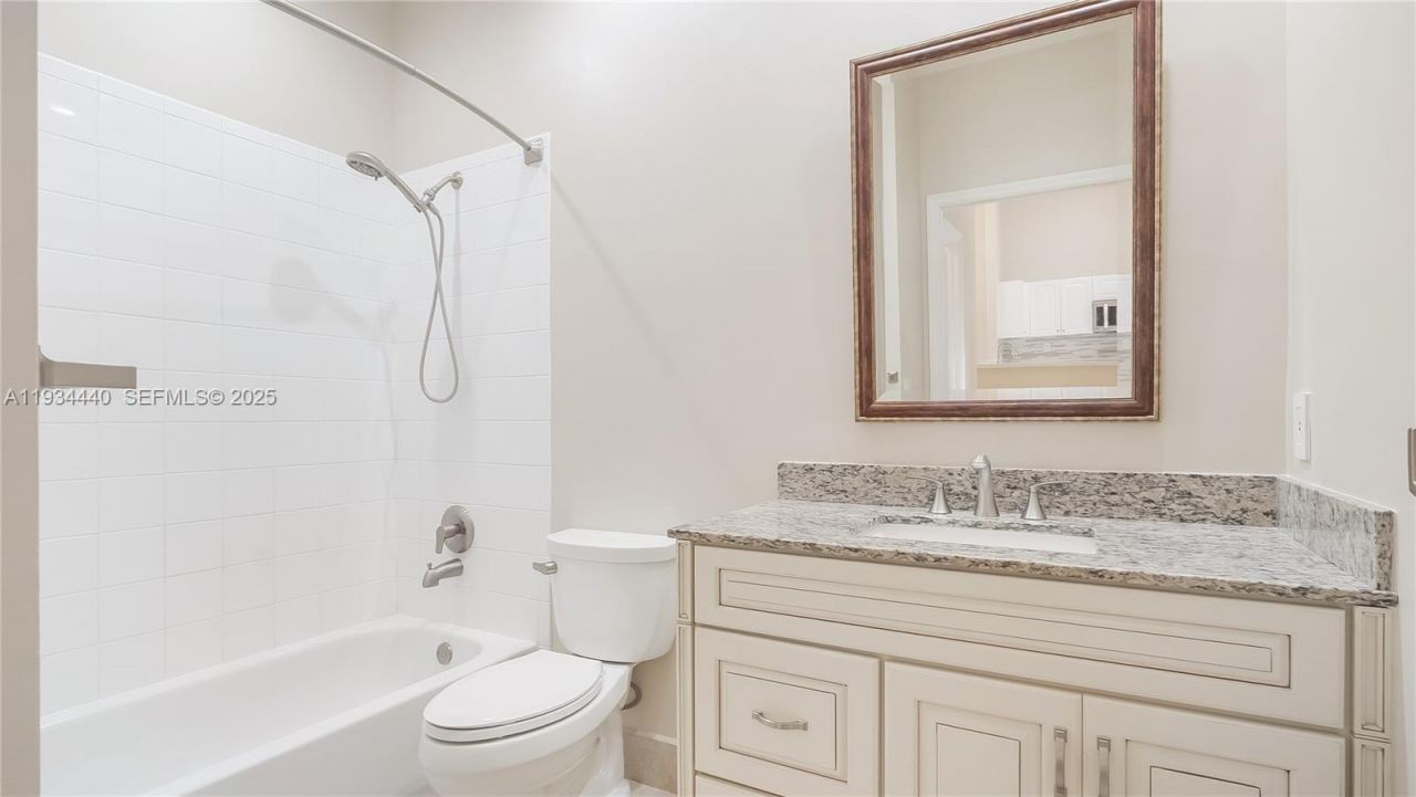 7651 S Aragon Blvd, Unit 5, Sunrise, FL 33322 Photo