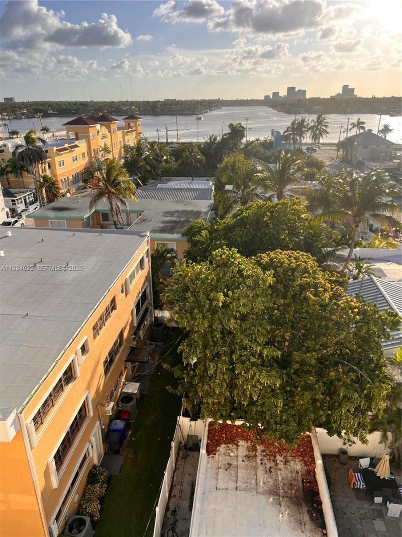 300 Oregon St, Unit 506, Hollywood, FL 33019 Photo