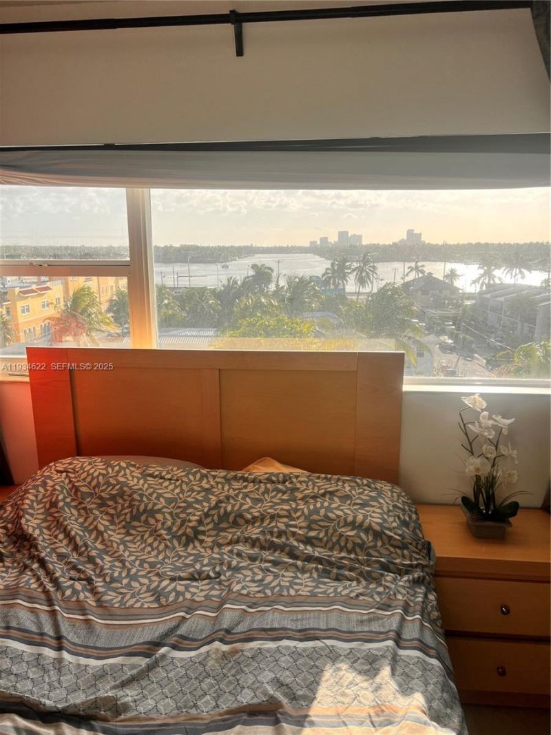 300 Oregon St, Unit 506, Hollywood, FL 33019 Photo