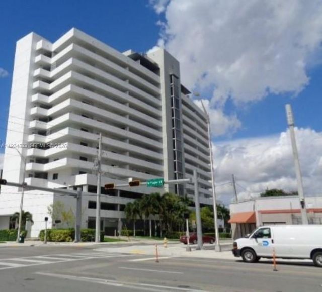 36 NW 6th Ave, Unit 906, Miami, FL 33128 Photo