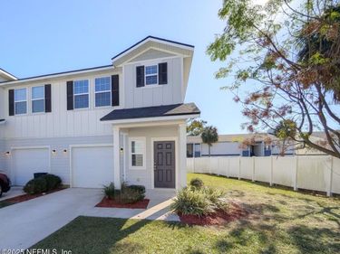 6023 CAROLINES Court, Jacksonville, FL 32277