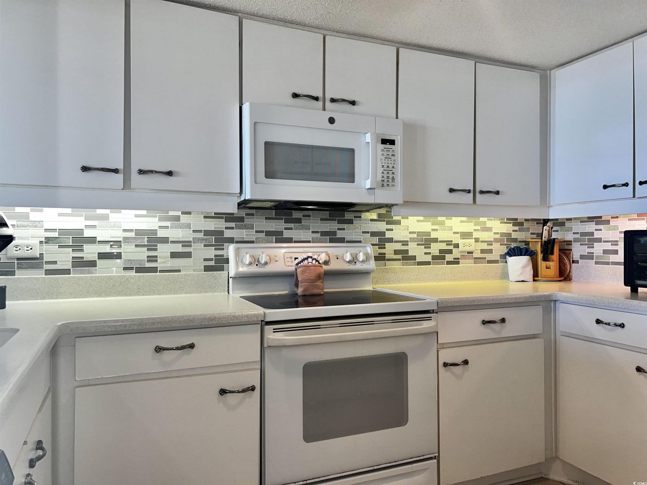 101 Ocean Creek Dr. Photo 9