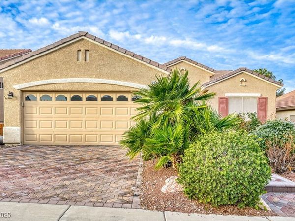2077 Tiger Links Drive, Henderson, NV 89012