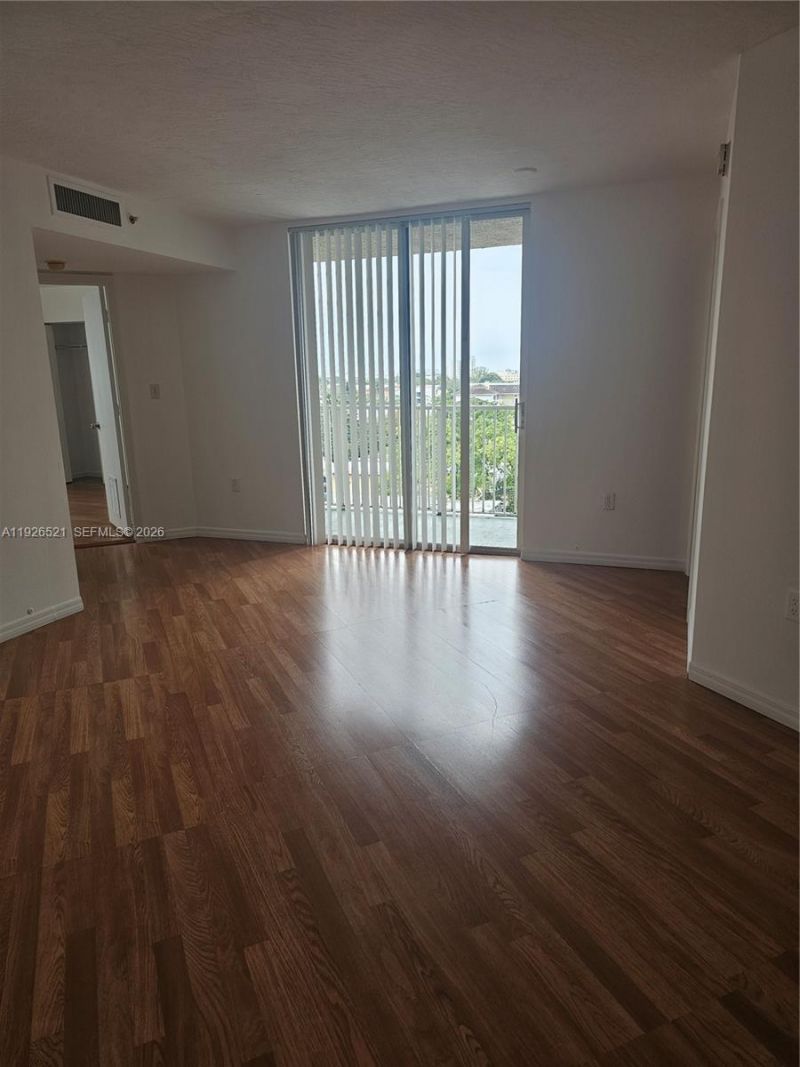 102 SW 6th Ave, Unit 604, Miami, FL 33130 Photo