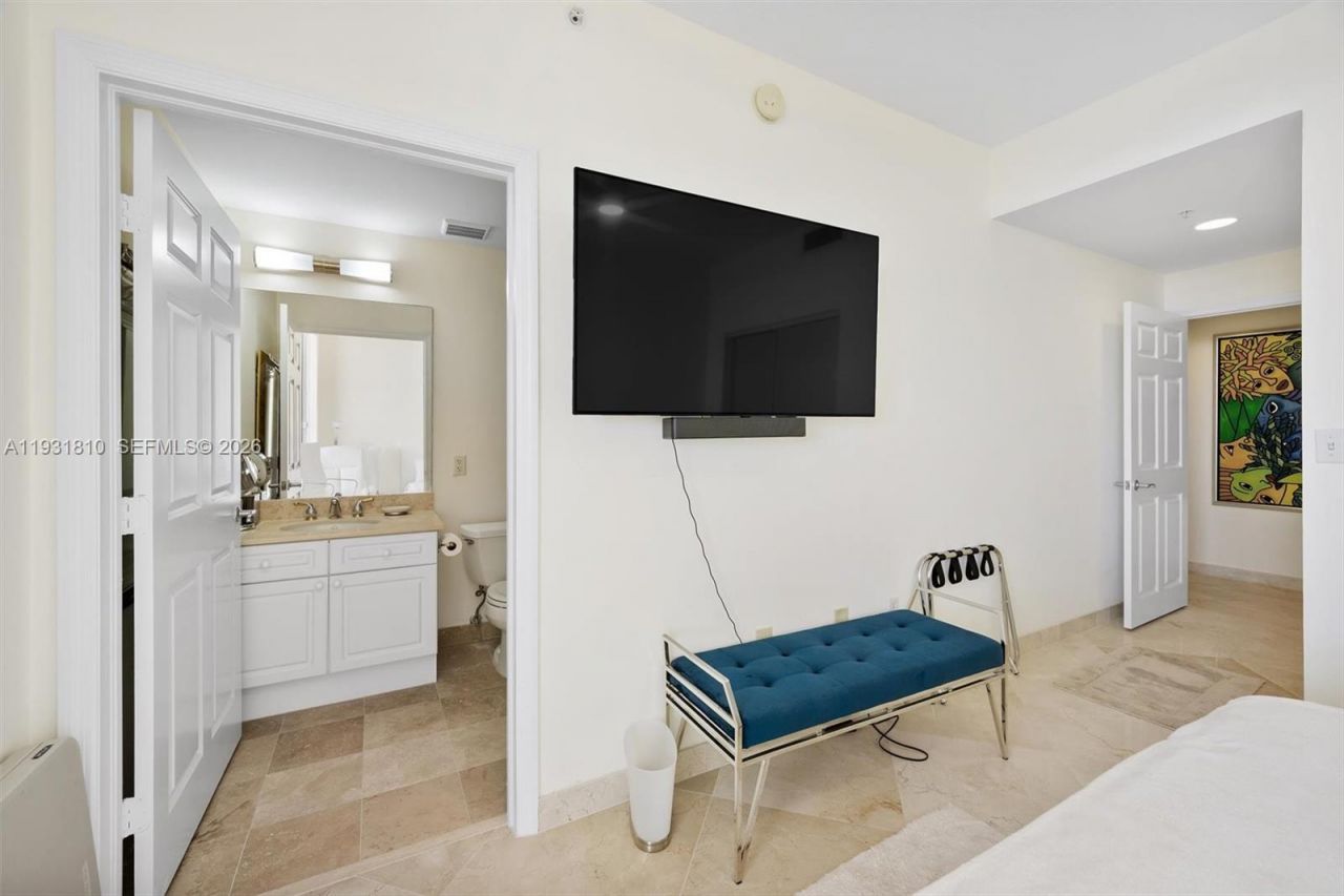 100 S Birch Rd, Unit 1504E, Fort Lauderdale, FL 33316 Photo