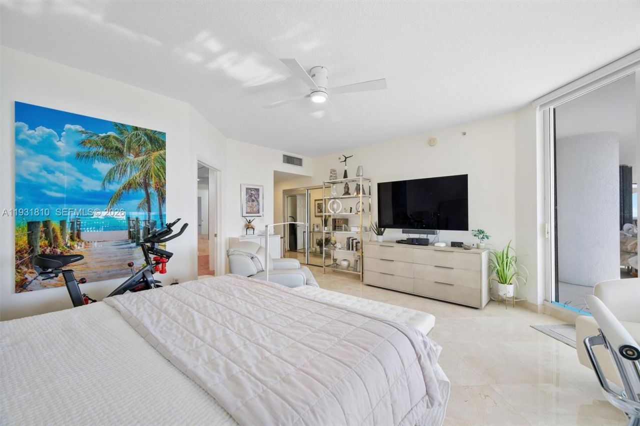 100 S Birch Rd, Unit 1504E, Fort Lauderdale, FL 33316 Photo