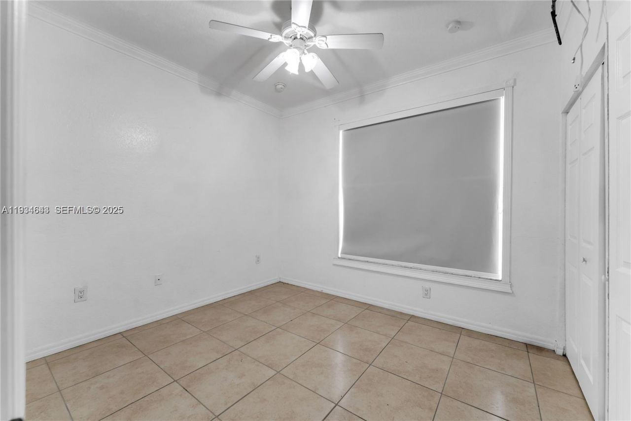 15519 SW 182nd Ln, Miami, FL 33187 Photo