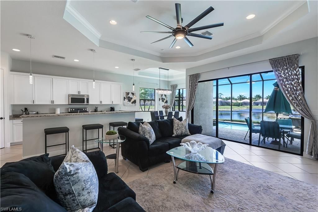 1685 Serrano Cir, Naples, FL 34105 Photo