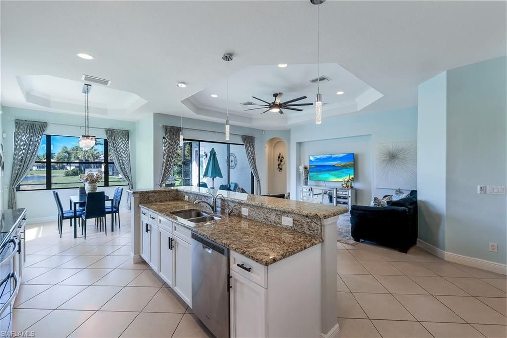 1685 Serrano Cir, Naples, FL 34105 Photo