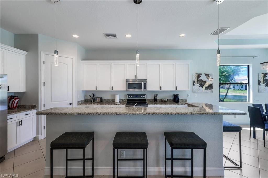 1685 Serrano Cir, Naples, FL 34105 Photo
