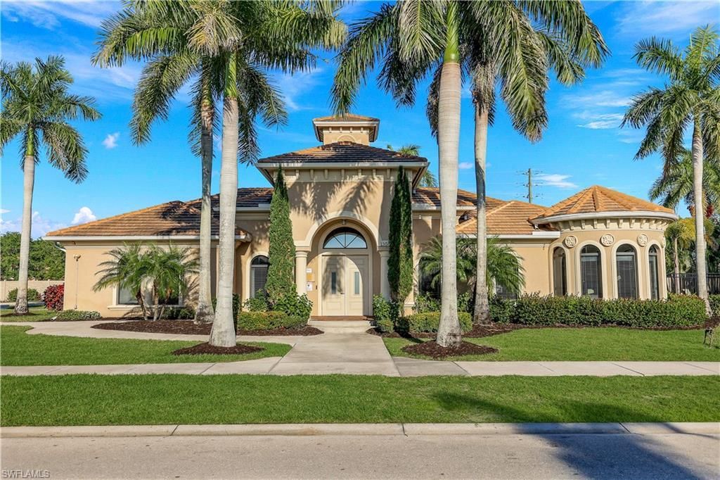 1685 Serrano Cir, Naples, FL 34105 Photo