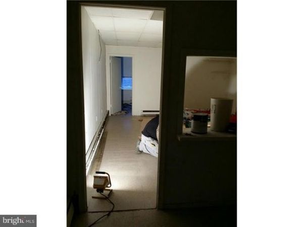 6840 WEST CHESTER PIKE, UPPER DARBY, PA 19082