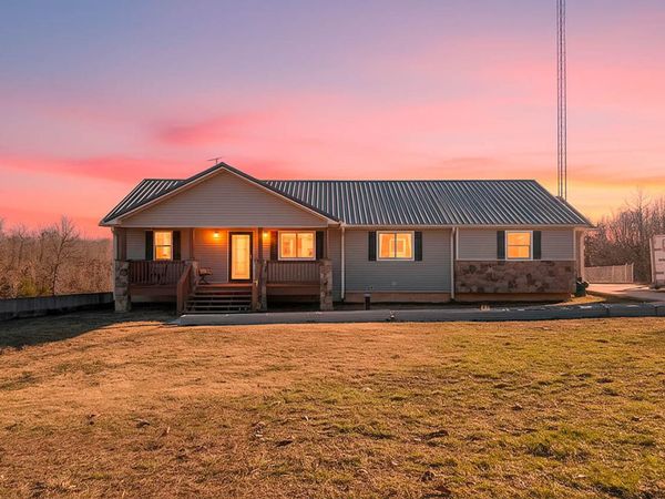 404 County Road 309, Alton, MO 65606