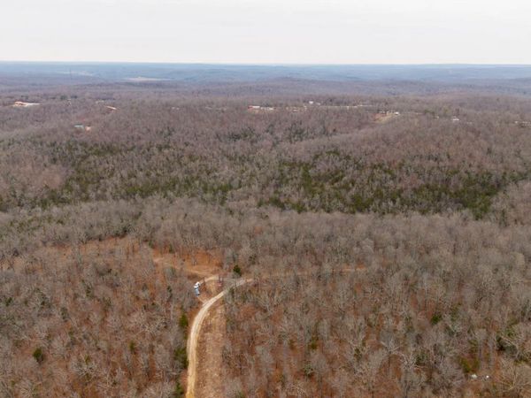 000 Inca Circle, Cherokee Village, AR 72529