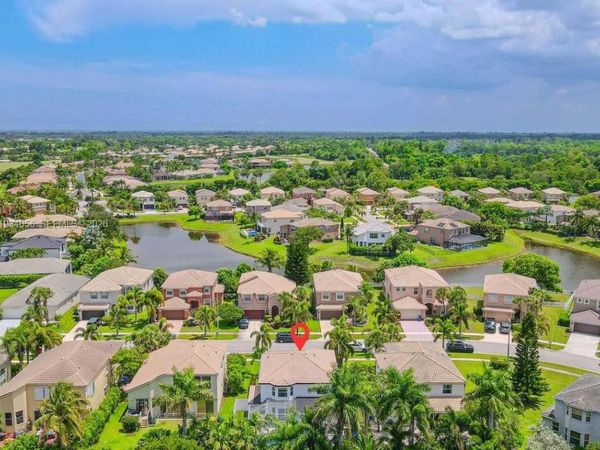 2738 Misty Oaks Cir, Royal Palm Beach, FL 33411