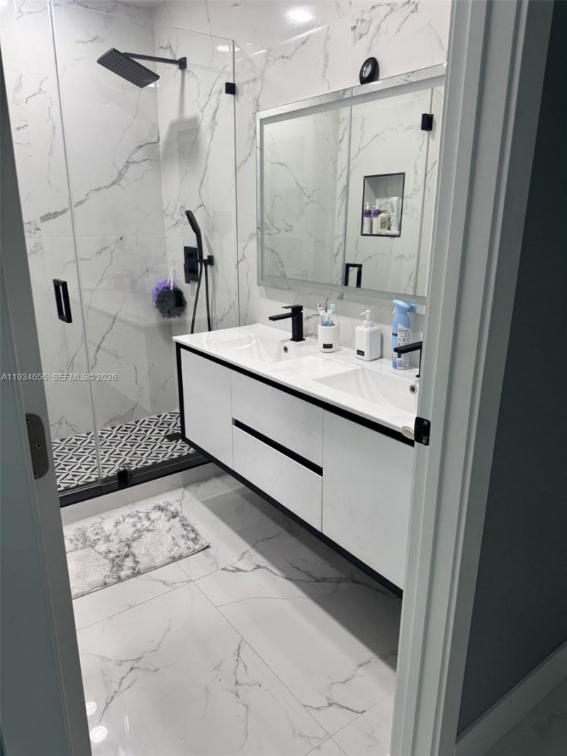 2738 Misty Oaks Cir, Royal Palm Beach, FL 33411 Photo