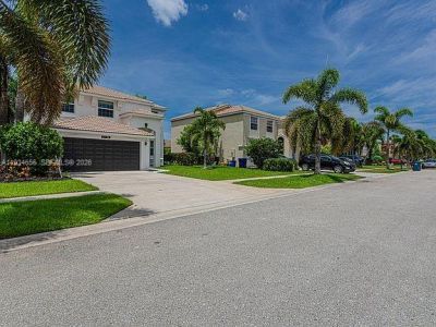 2738 Misty Oaks Cir, Royal Palm Beach, FL 33411 Photo