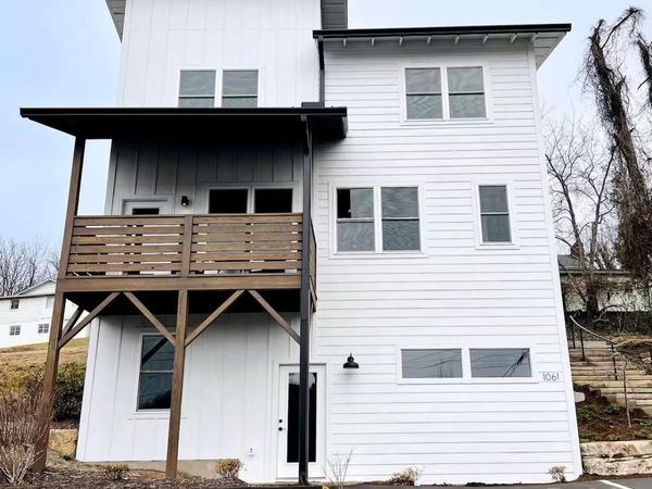 1061 Riverside Drive, Asheville, NC 28804