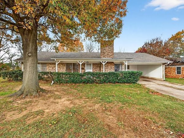 800 Carver Street, Whitesboro, TX 76273