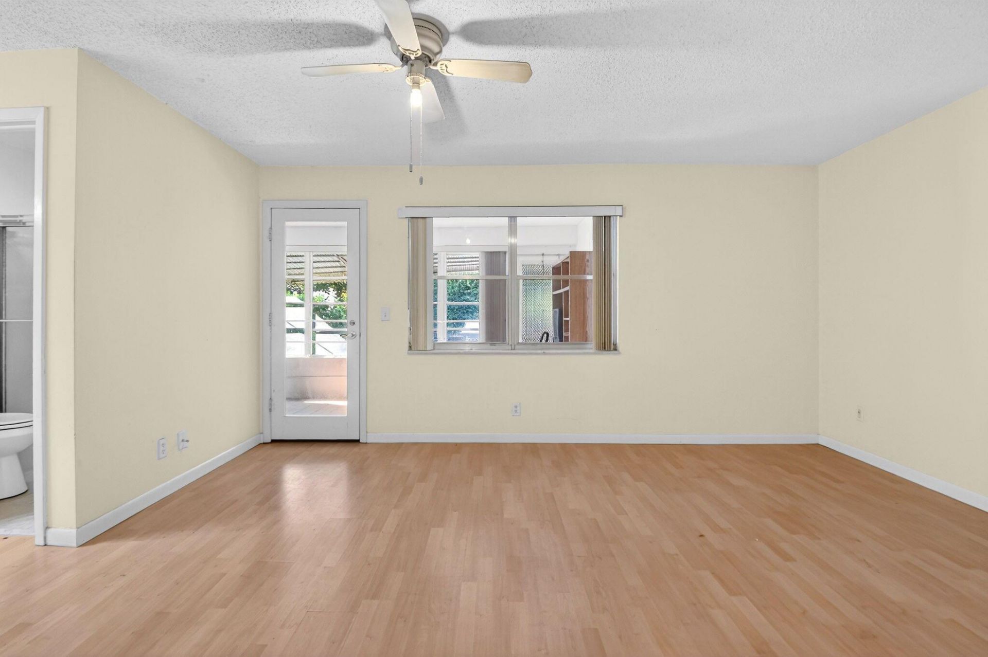 7293 W Oakridge Circle, Lake Worth, FL 33462 Photo