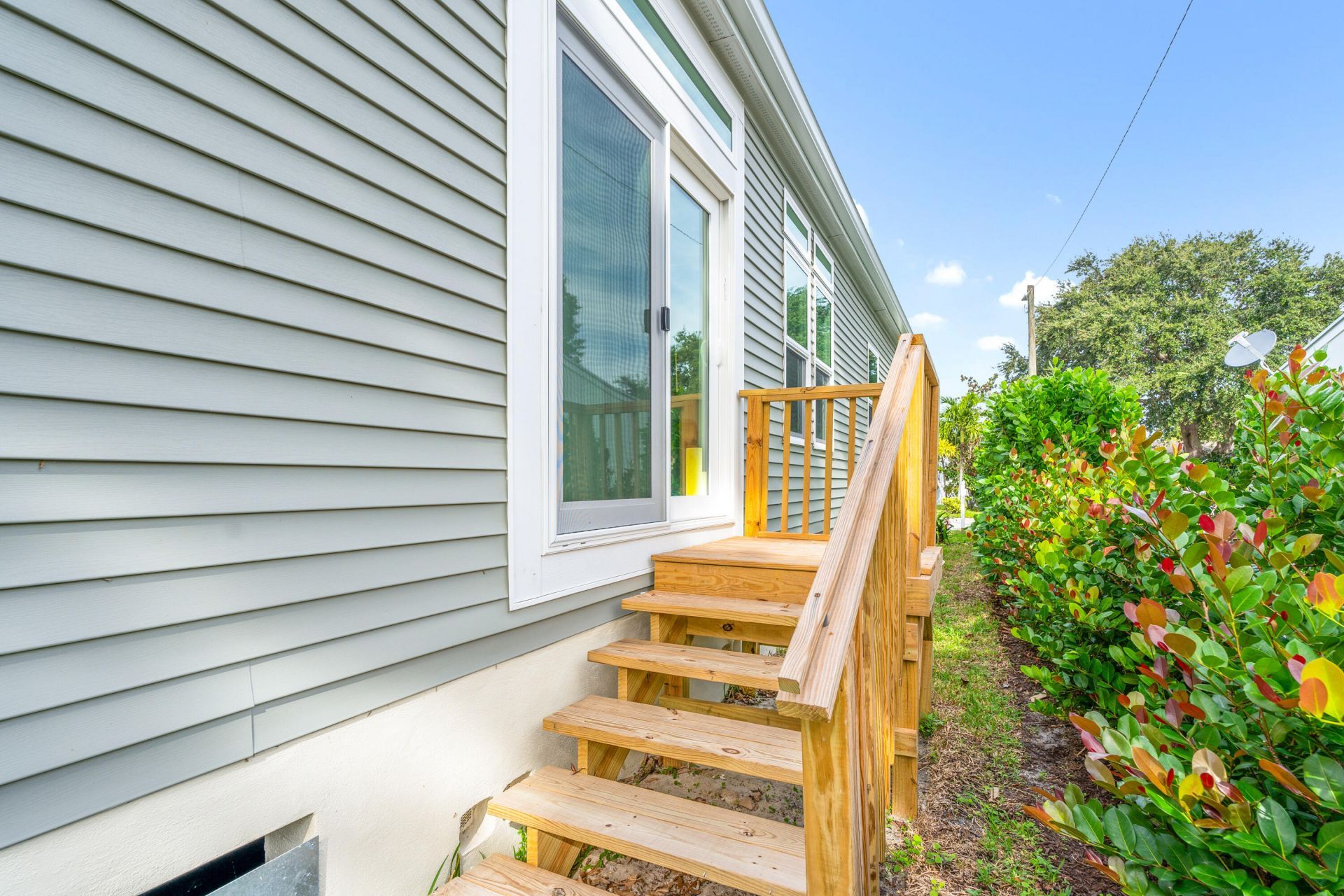 1757 12th Court N, Lake Worth Beach, FL 33460 Photo