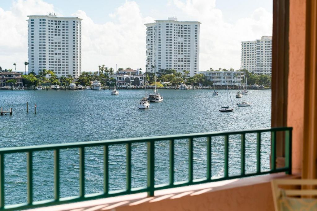 140 SE 5th Avenue, Unit Ph50, Boca Raton, FL 33432 Photo