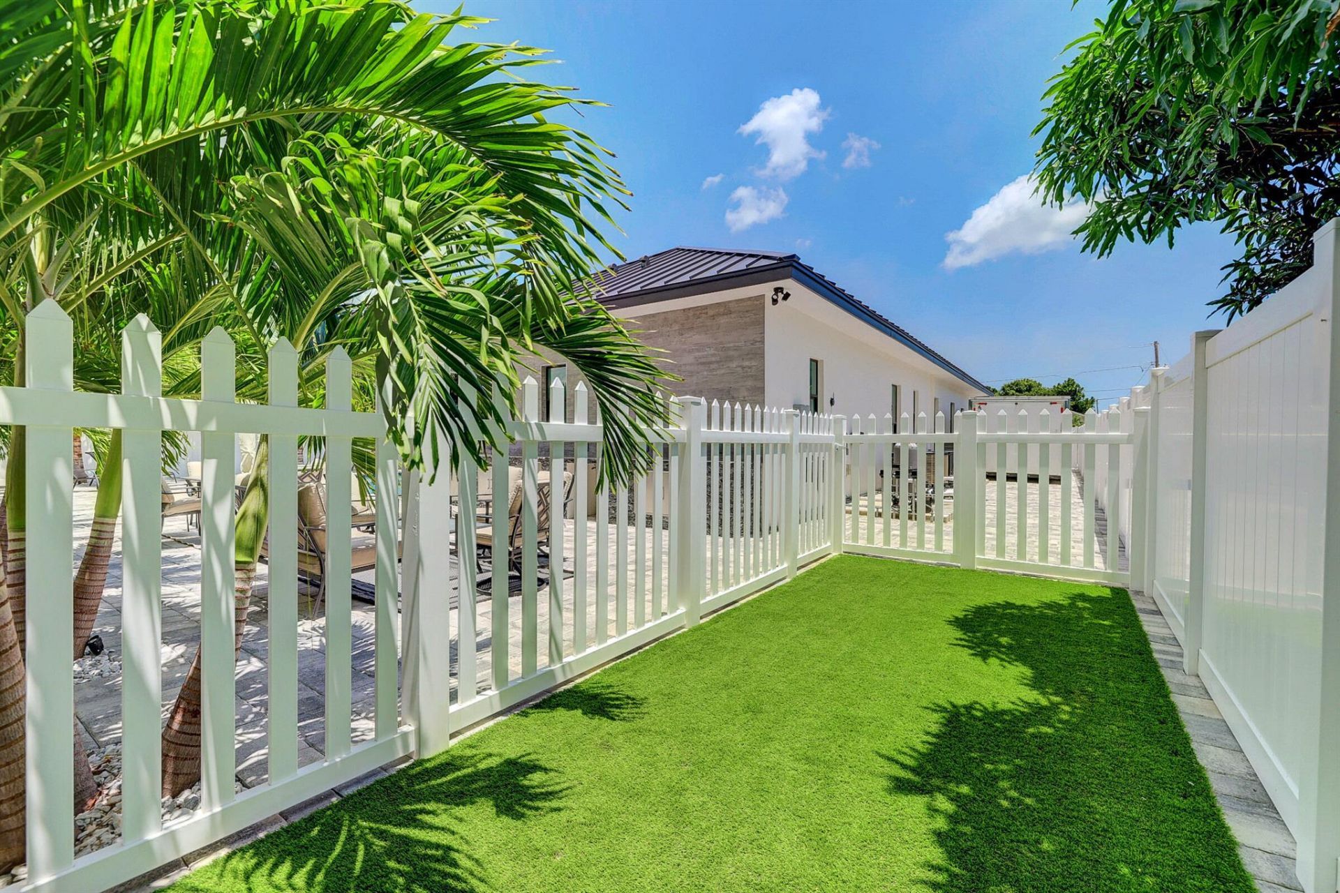 3291 SE West Snow Road, Port Saint Lucie, FL 34984 Photo