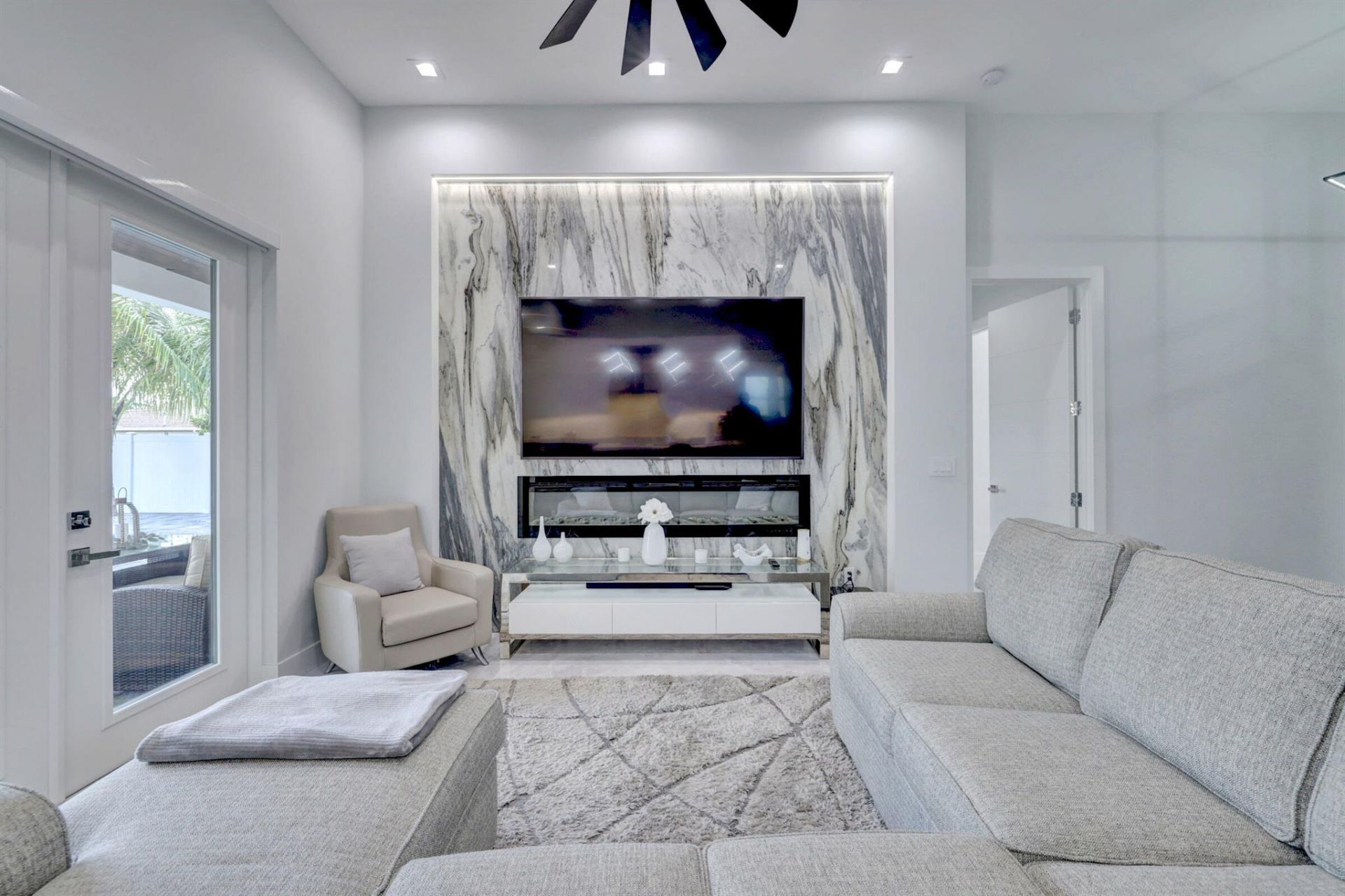 3291 SE West Snow Road, Port Saint Lucie, FL 34984 Photo