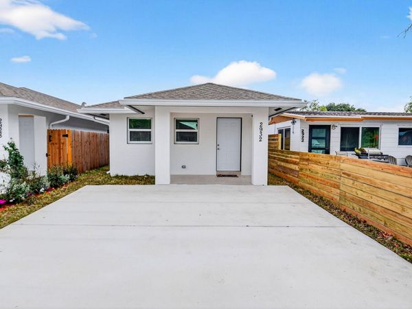 2932 Saginaw Avenue, West Palm Beach, FL 33409