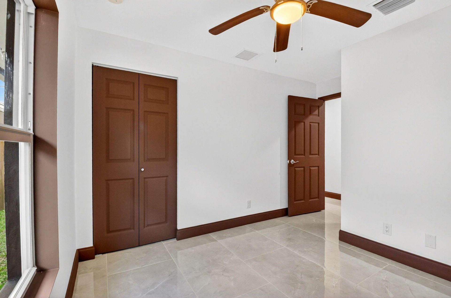 2932 Saginaw Avenue, West Palm Beach, FL 33409 Photo