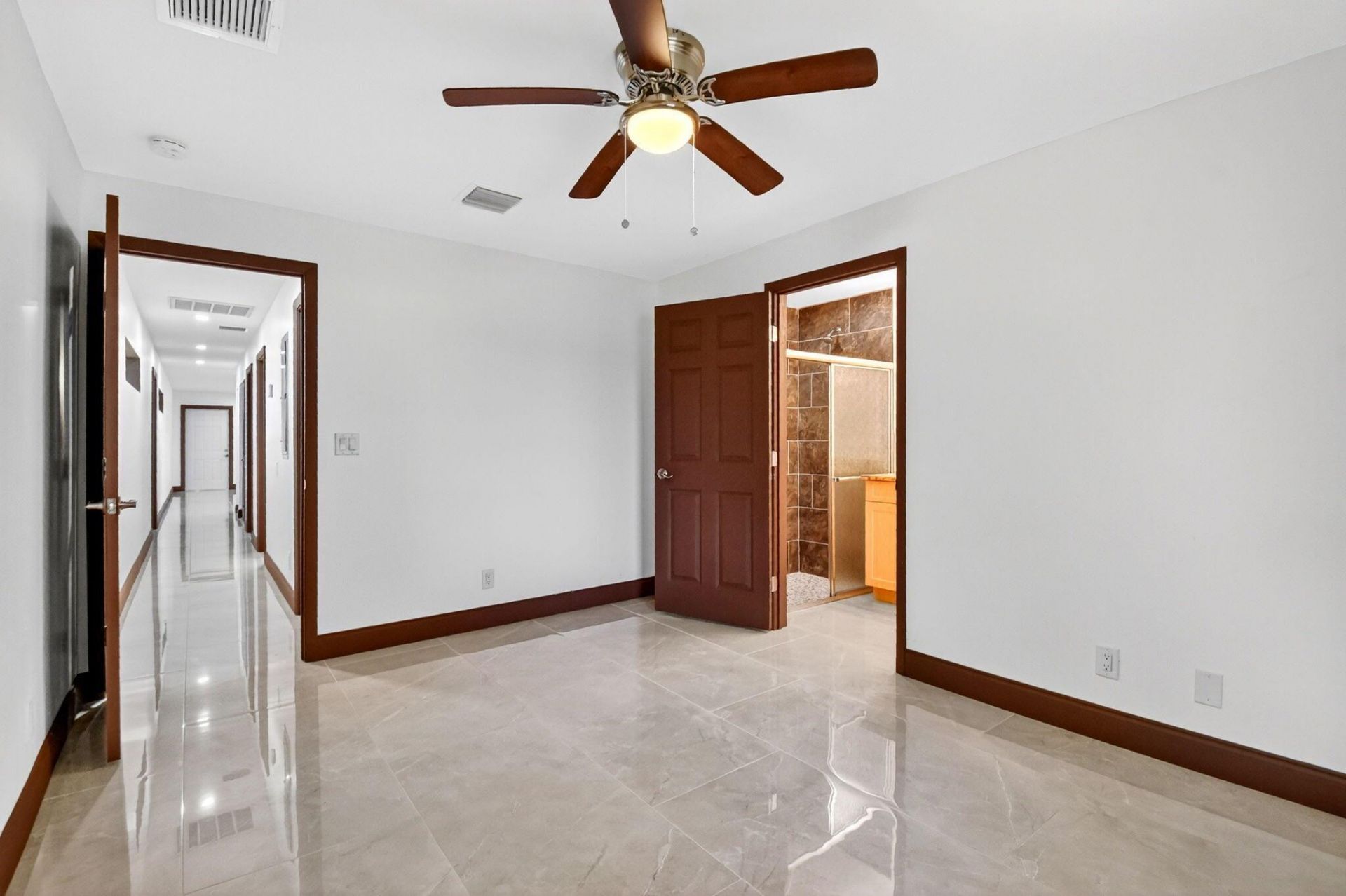 2932 Saginaw Avenue, West Palm Beach, FL 33409 Photo
