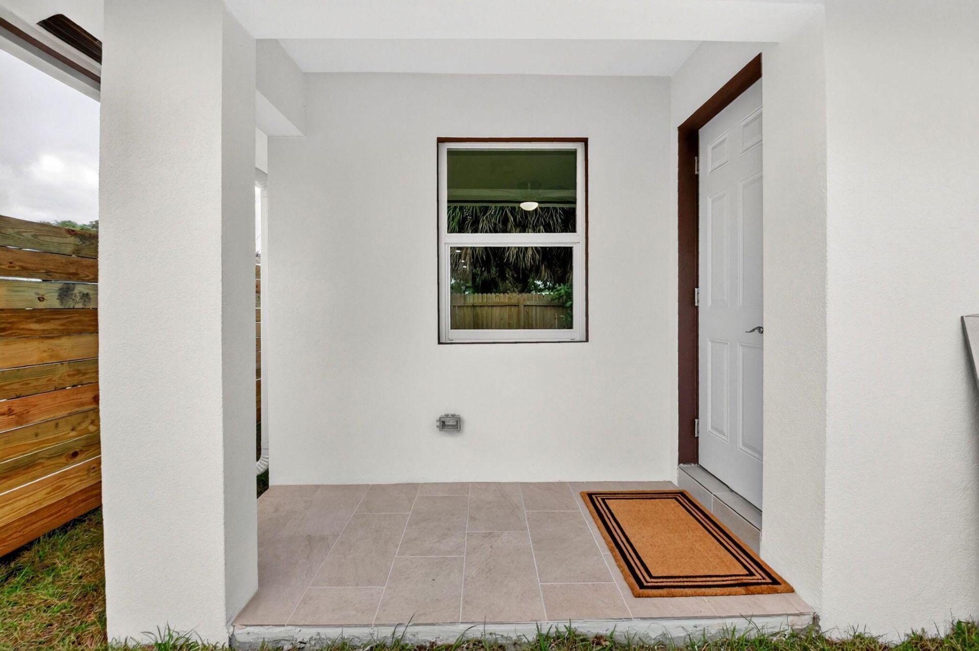 2932 Saginaw Avenue, West Palm Beach, FL 33409 Photo
