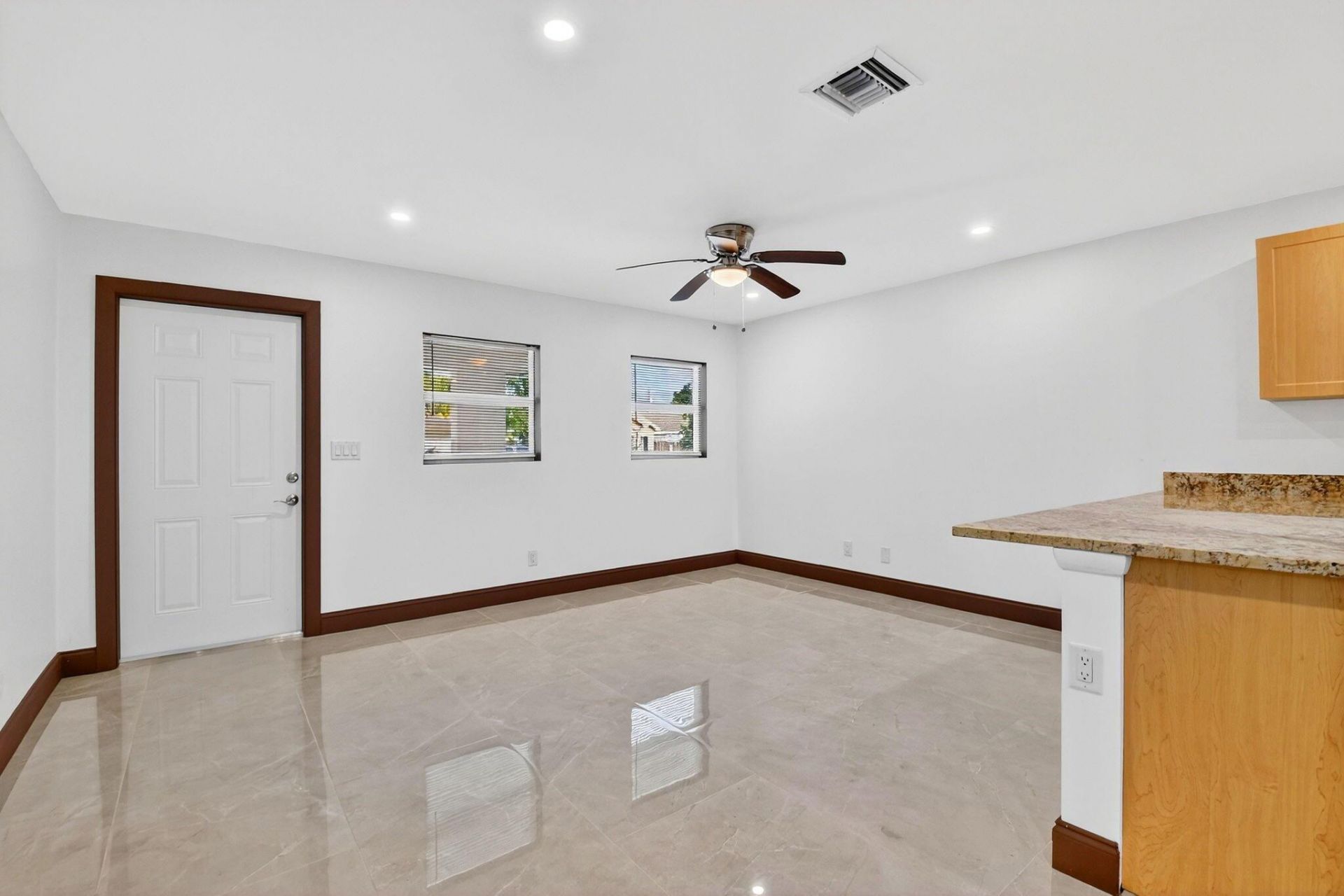 2932 Saginaw Avenue, West Palm Beach, FL 33409 Photo