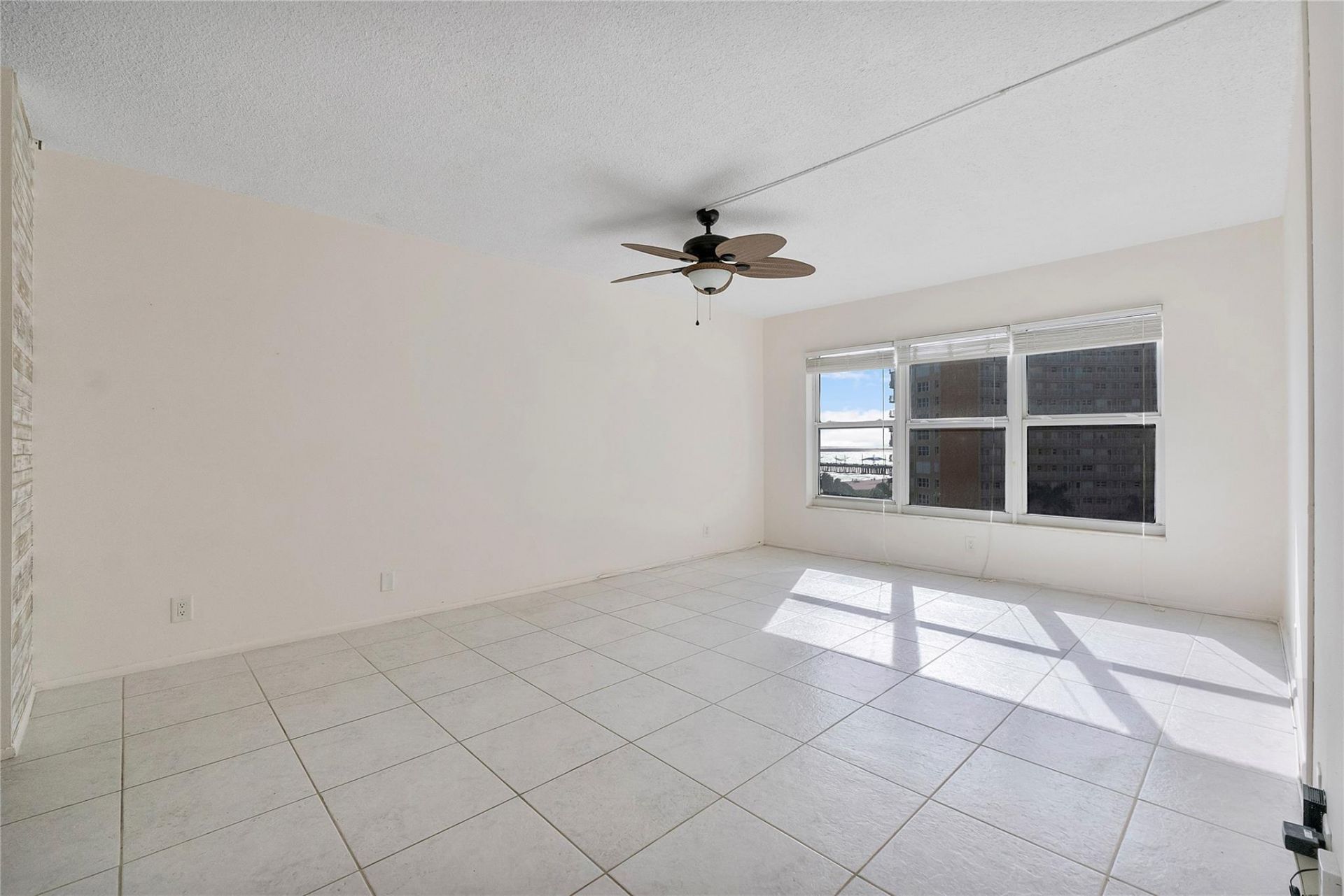 405 N Ocean Boulevard, Unit 708, Pompano Beach, FL 33062 Photo