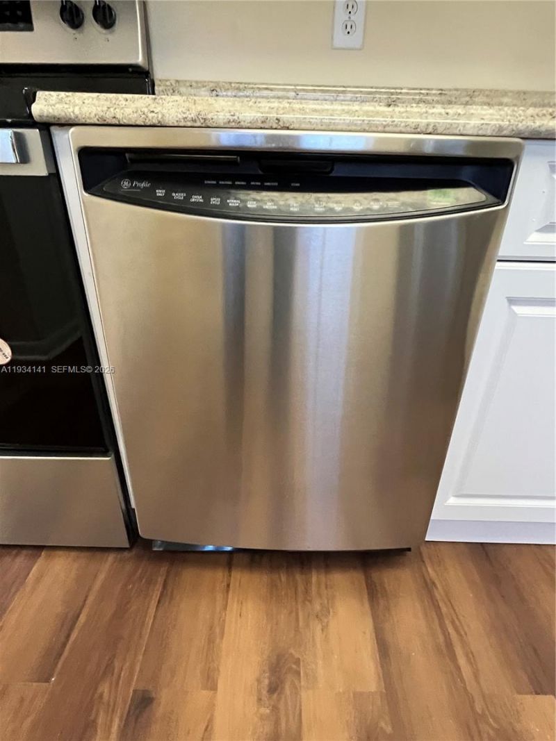 21121 SW 85th Ave, Unit 311, Cutler Bay, FL 33189 Photo