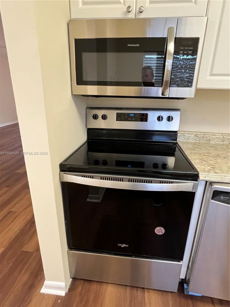 21121 SW 85th Ave, Unit 311, Cutler Bay, FL 33189 Photo