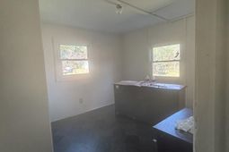 889 Chitwood Street photo 4