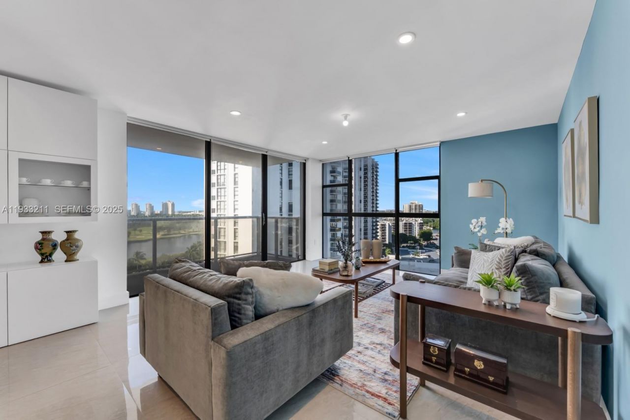 3701 N Country Club Dr, Unit 1408, Aventura, FL 33180 Photo